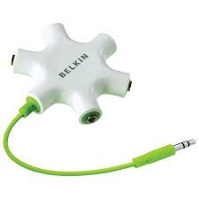 Belkin RockStar rozbočovací adaptér 5 portů 3.5 jack pro připojení sluchátek - bílý