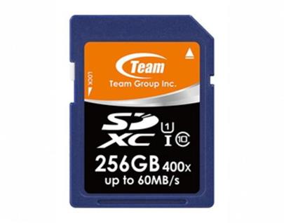 TEAM SD card SDXC 256GB Class10 UHS-I U1 (až 60MB/s čtení / 20MB/s zápis, pro SDXC zařízení)